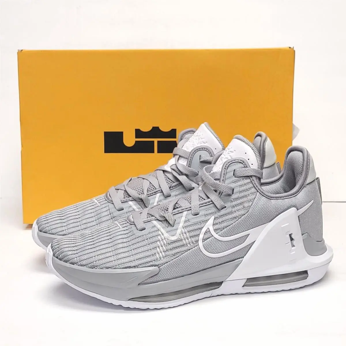 Nike shoes - Nike LeBron Witness - LeBron Witness - DO9843 - Wolf Grey/White 001 11