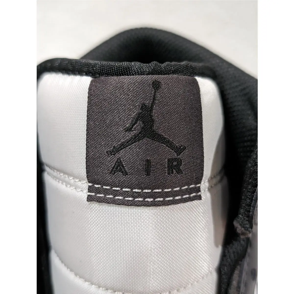 Nike shoes - Air Jordan 1 Mid SE - FB9911-001 - Off Noir/Black/White 18