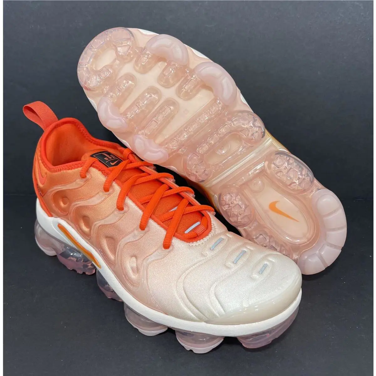 Nike shoes - Nike Air Vapormax Plus - Air Vapormax Plus - DQ8588-800 - Orange 19