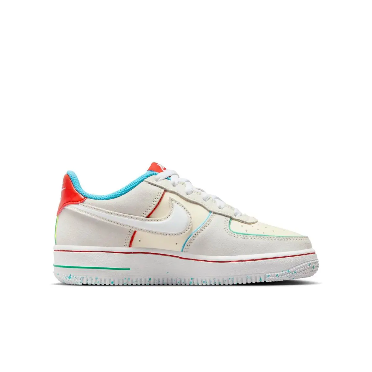 Nike shoes - Pale Ivory/Picante Red/Baltic Blue/White 1