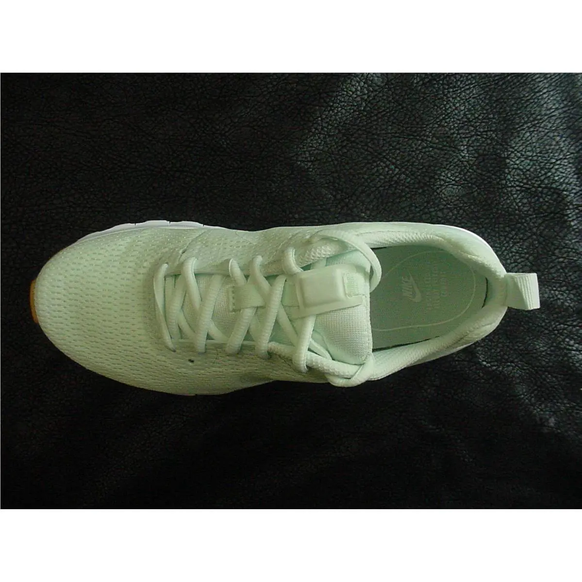 Nike shoes - Nike Light - Light - 833662302 - Barely Green / White 14