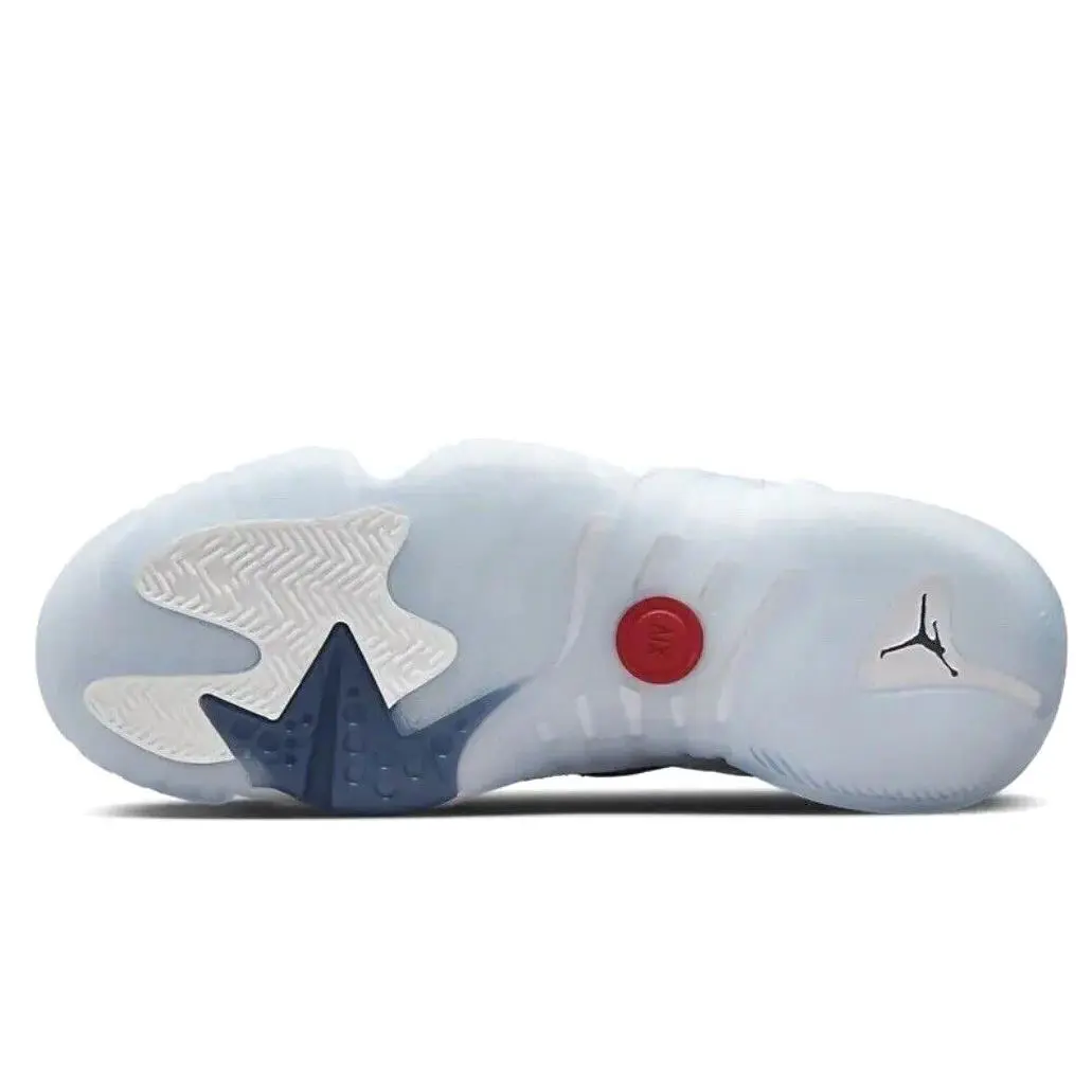 Nike shoes - White 4