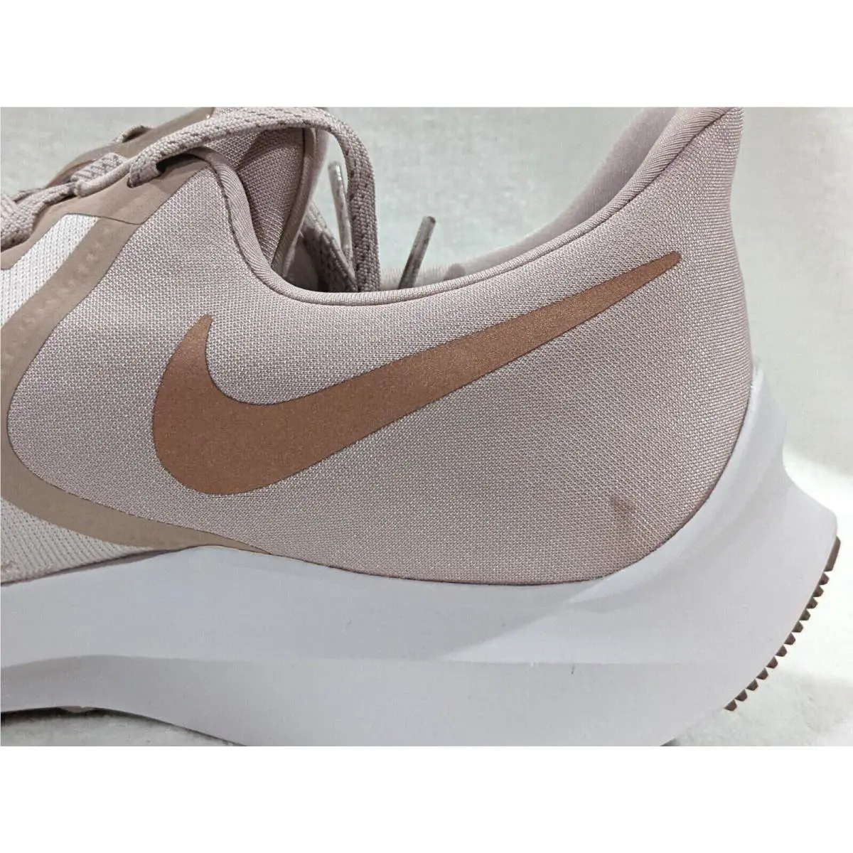 Nike shoes Zoom Winflo - Stone Mauve/Red Bronze 19