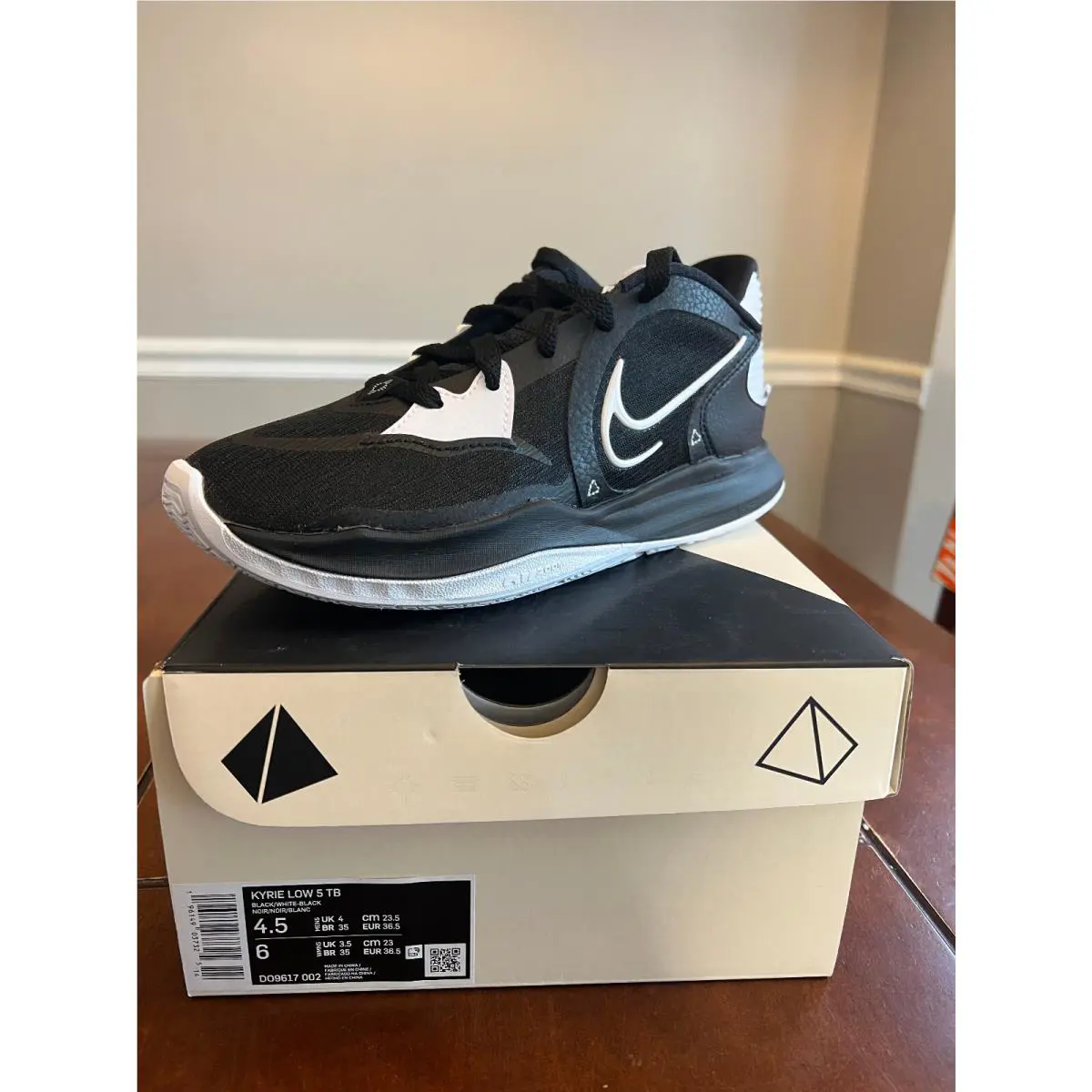 Nike shoes - Nike Kyrie Low - Kyrie Low - DO9617002 - Black 0