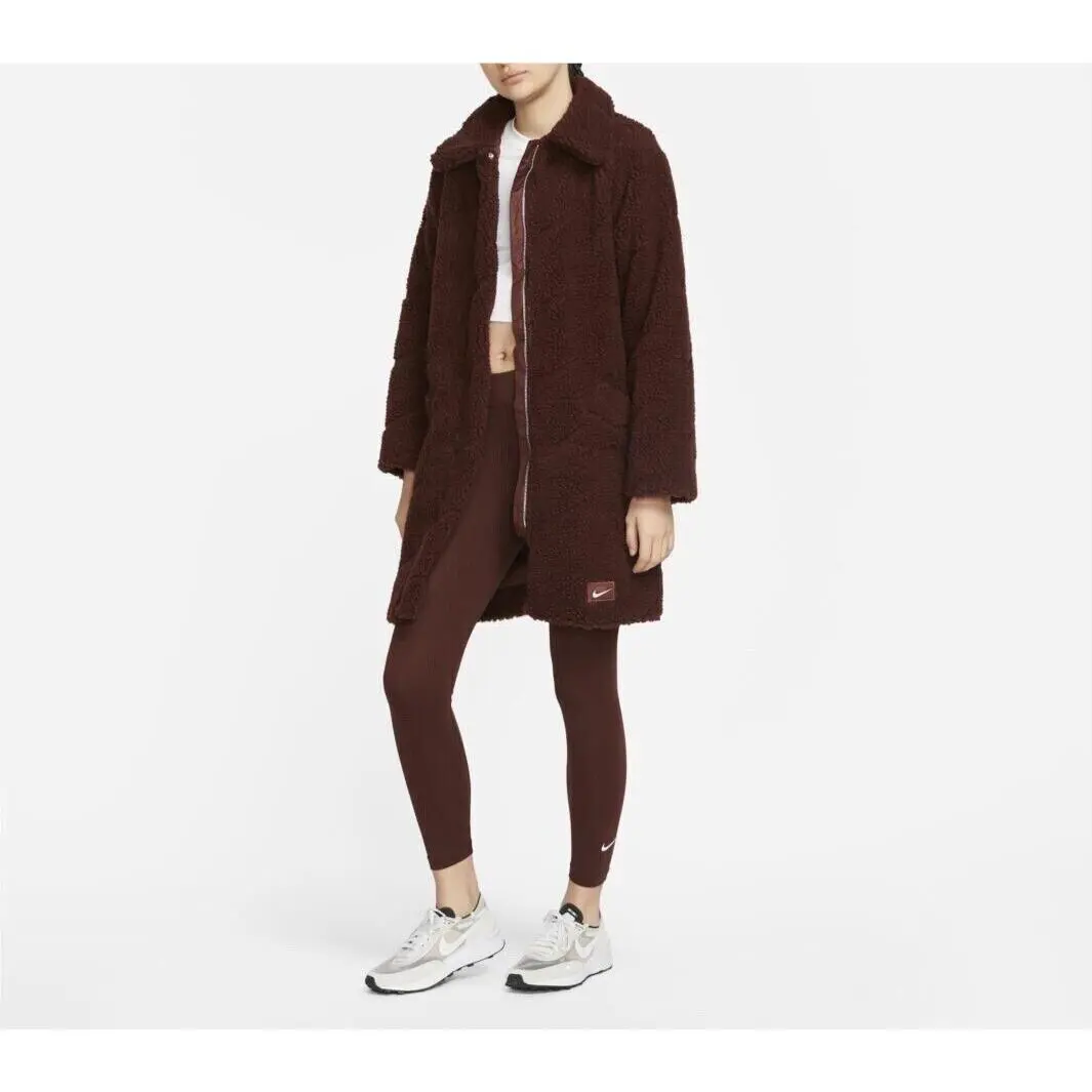 Nike clothing - Brown 1