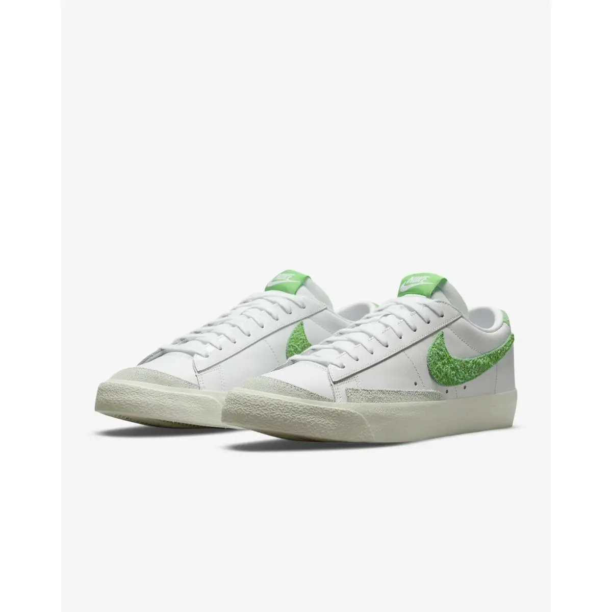 Nike shoes - Nike Blazer 77 - Blazer - DJ6193 100 - White 0