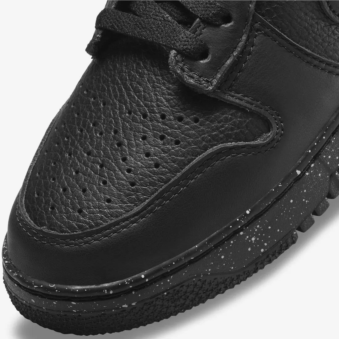 Nike shoes - Black, Black, White 5
