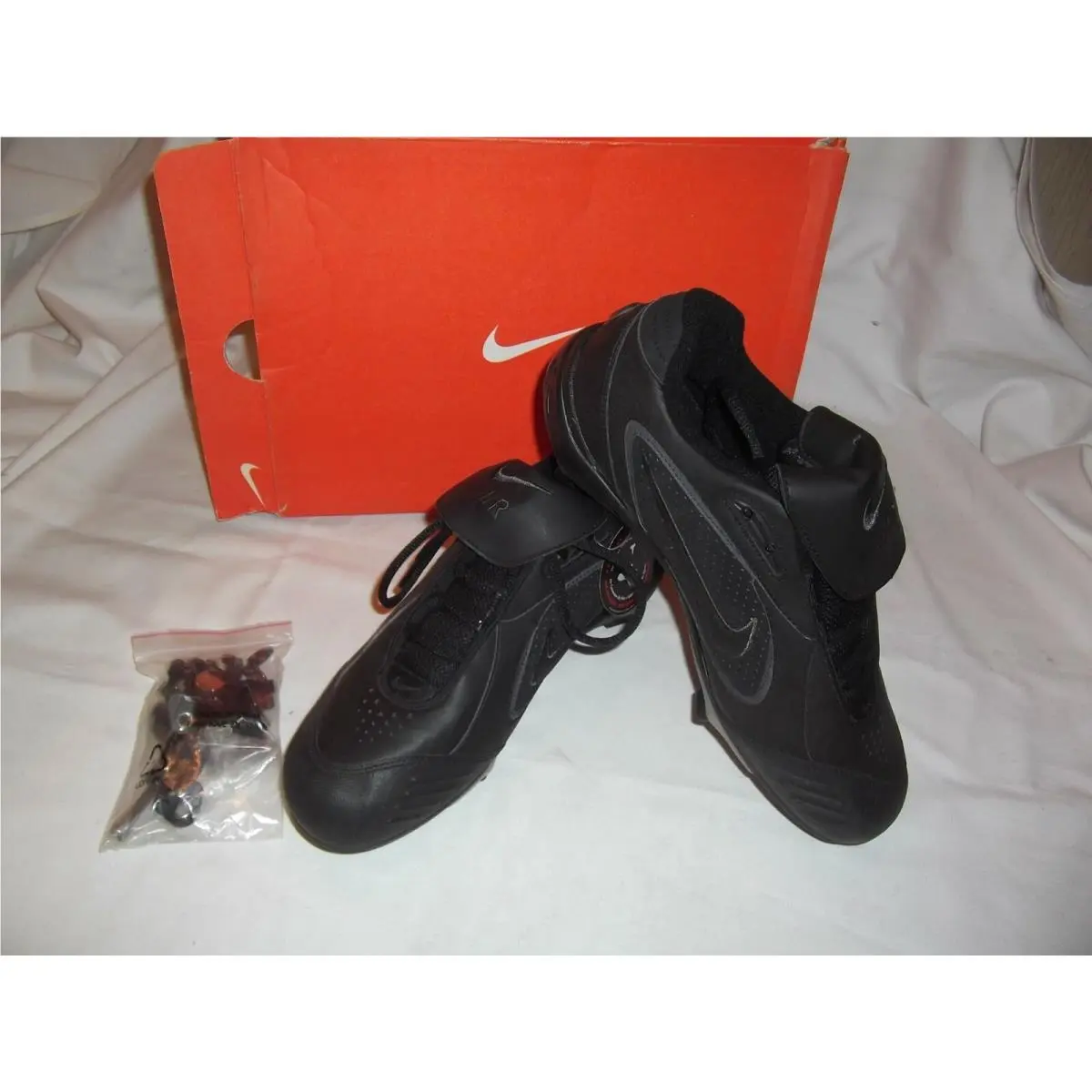 Nike shoes - Black 0