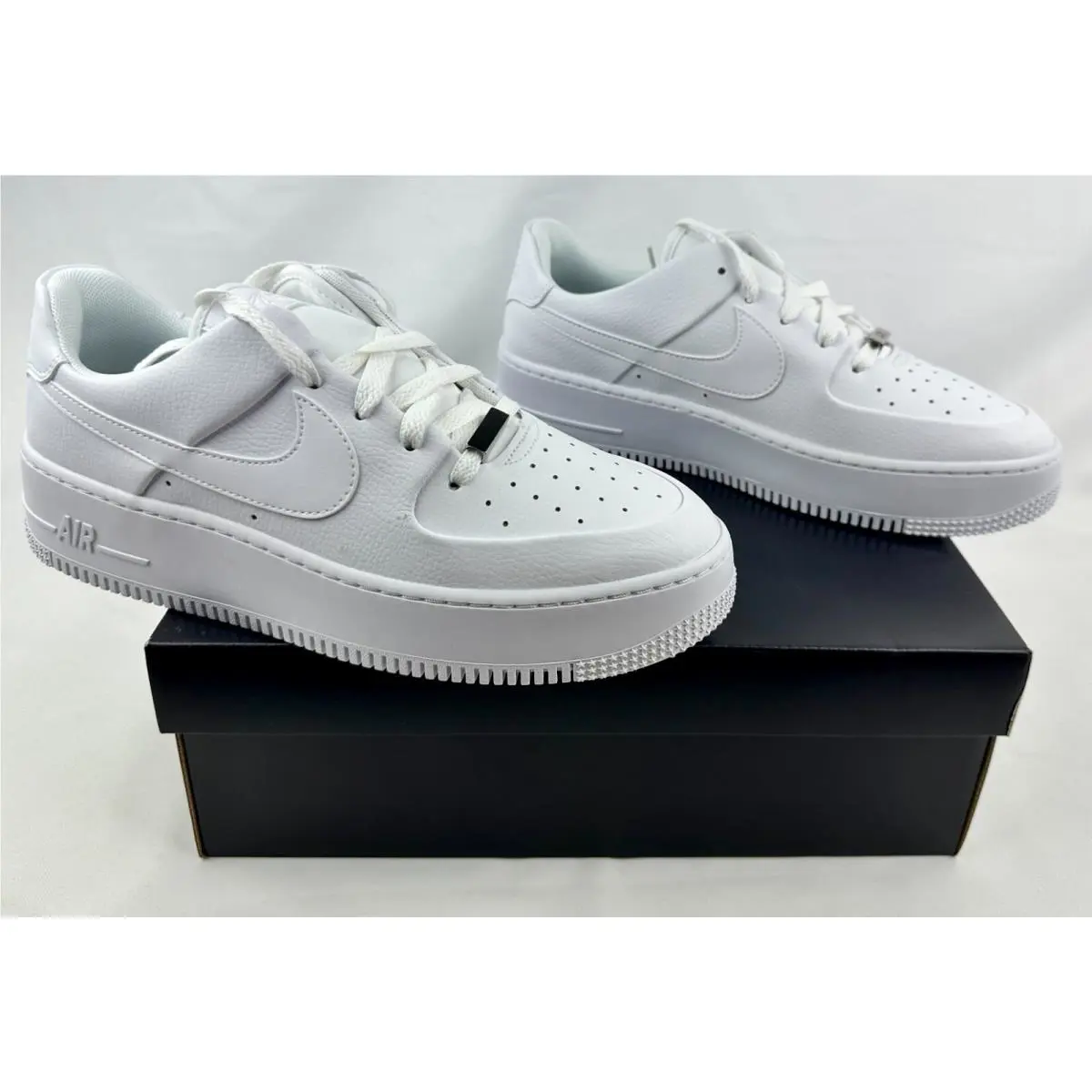 Nike shoes - White 8