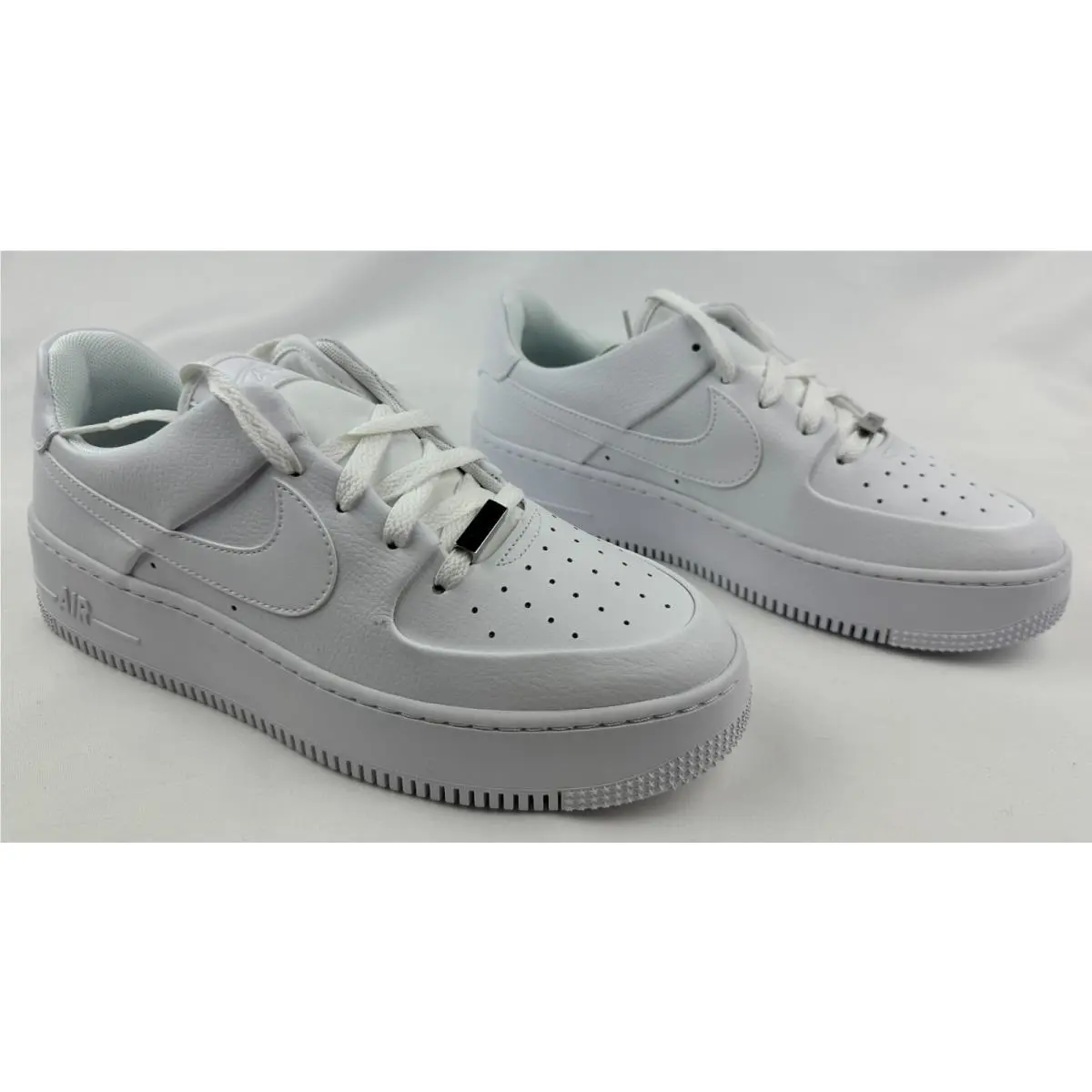 Nike shoes - White 10