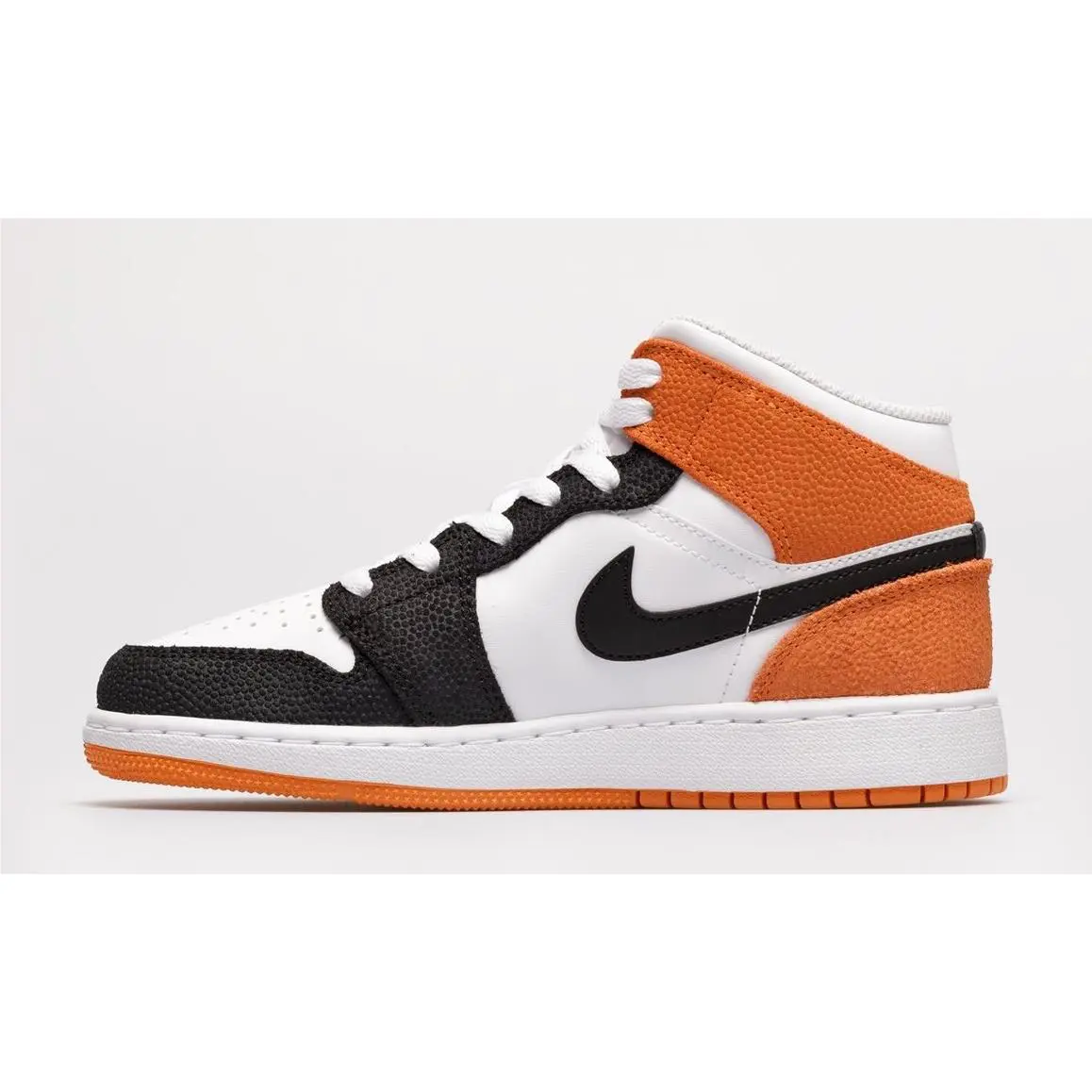 Nike shoes - Jordan Air 1 Mid - Air Mid - White/Black/Starfish/Vivid Green/Lavender Mist/Altitude Green 1