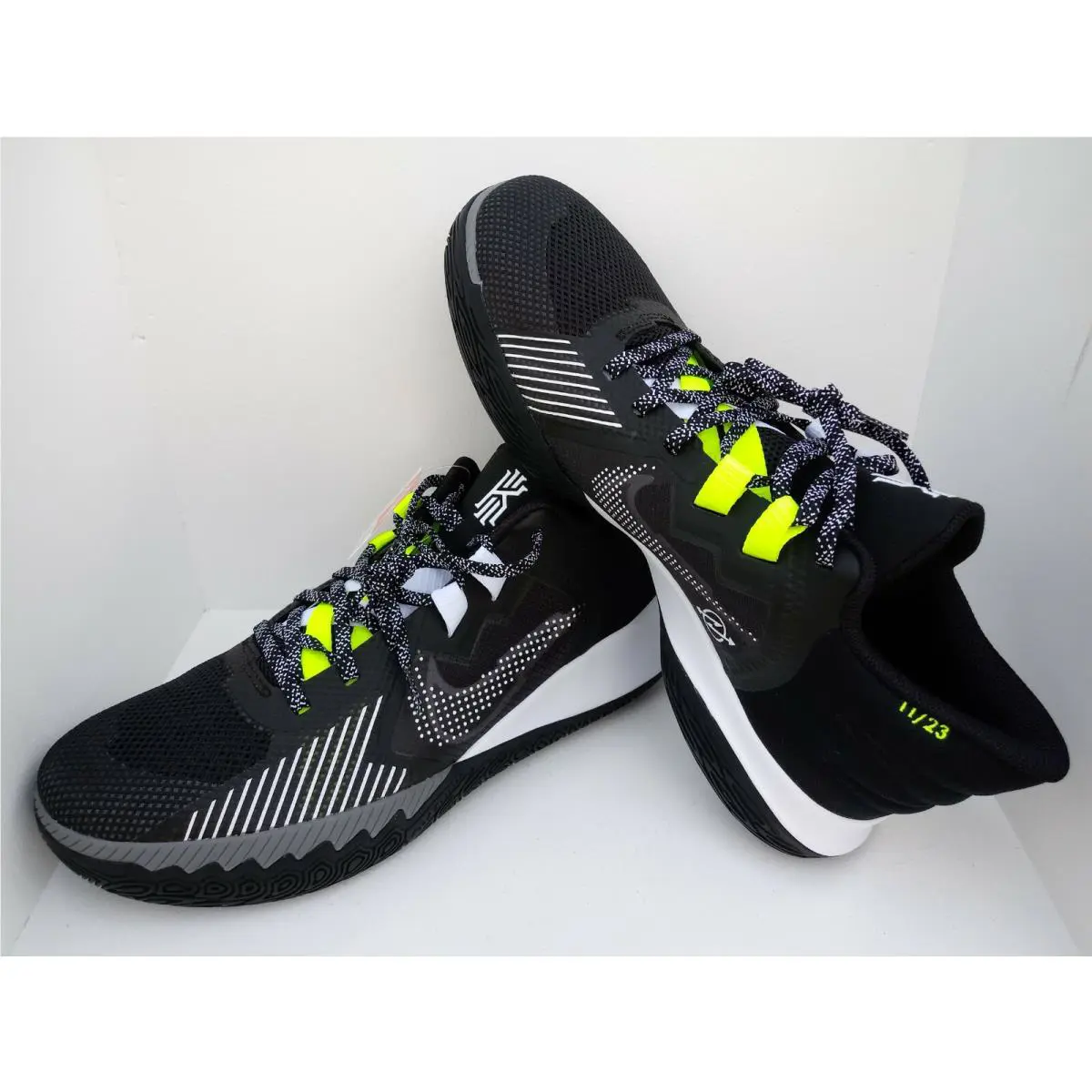 Nike shoes - Nike Kyrie Flytrap - Kyrie Flytrap - DC8991-002 - BLACK/WHITE-ANTHRACITE 2