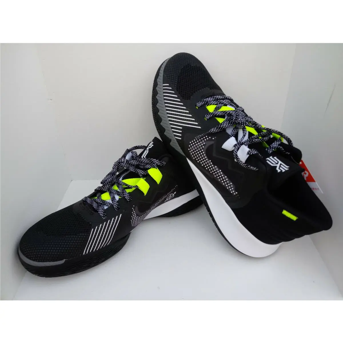 Nike shoes - Nike Kyrie Flytrap - Kyrie Flytrap - DC8991-002 - BLACK/WHITE-ANTHRACITE 3