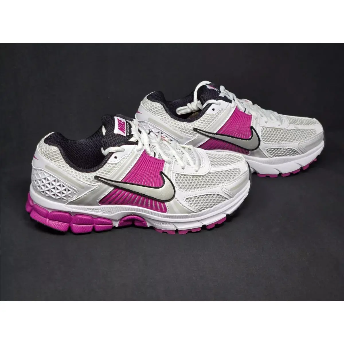 Nike shoes - Nike Air Zoom Vomero 5 - FJ2028-100 - White 1