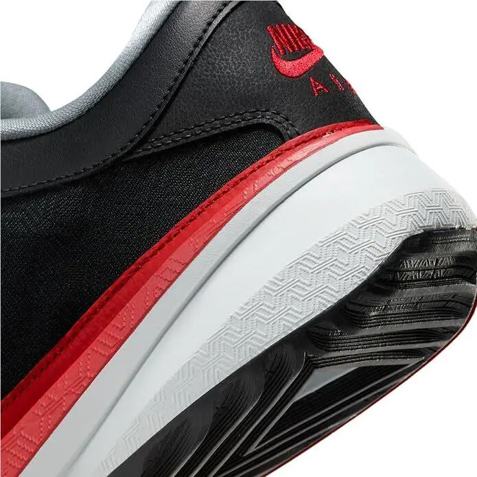 Nike shoes - Black, University Red, Pure Platinum 5