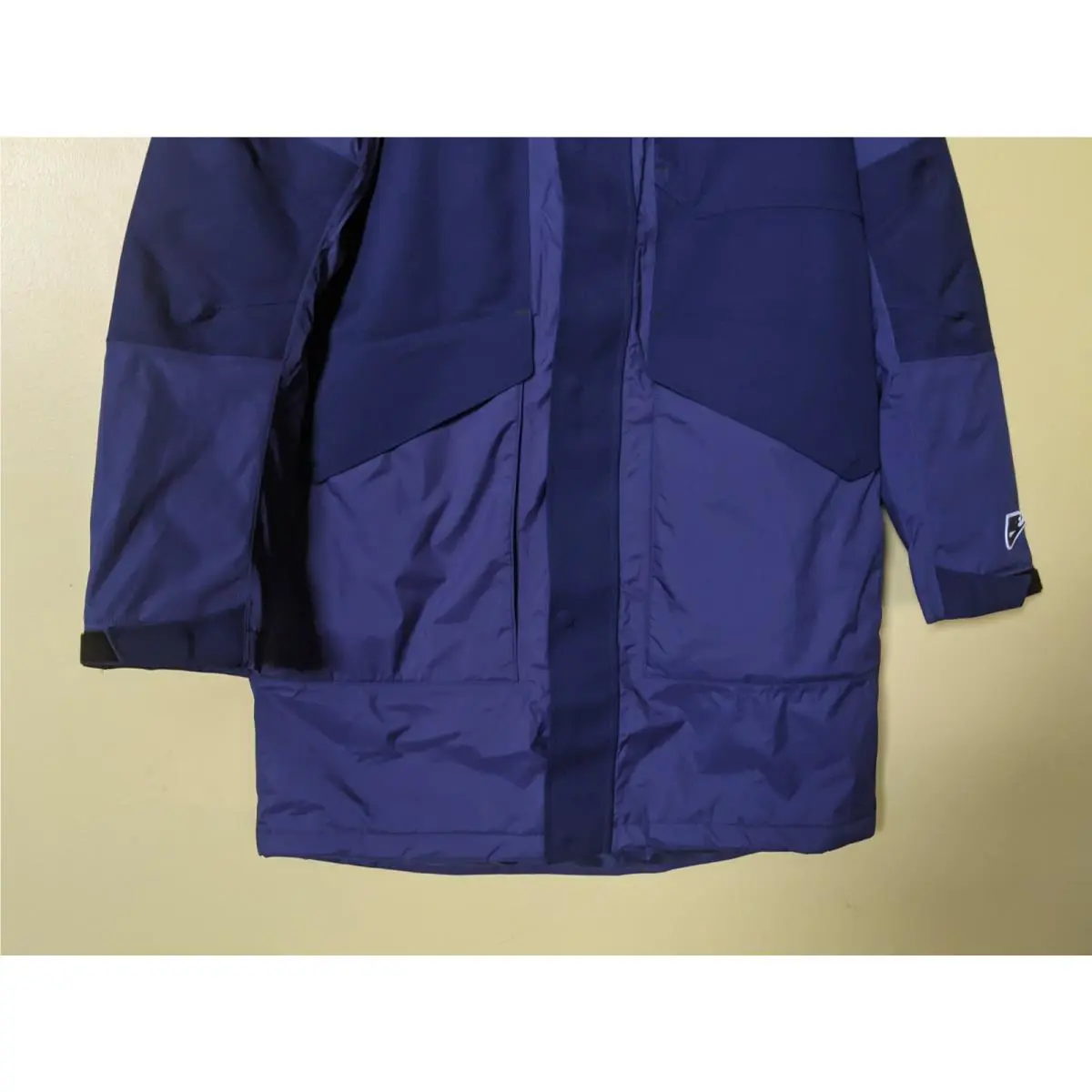 Nike clothing - Synthetic-Fill - Blue 1