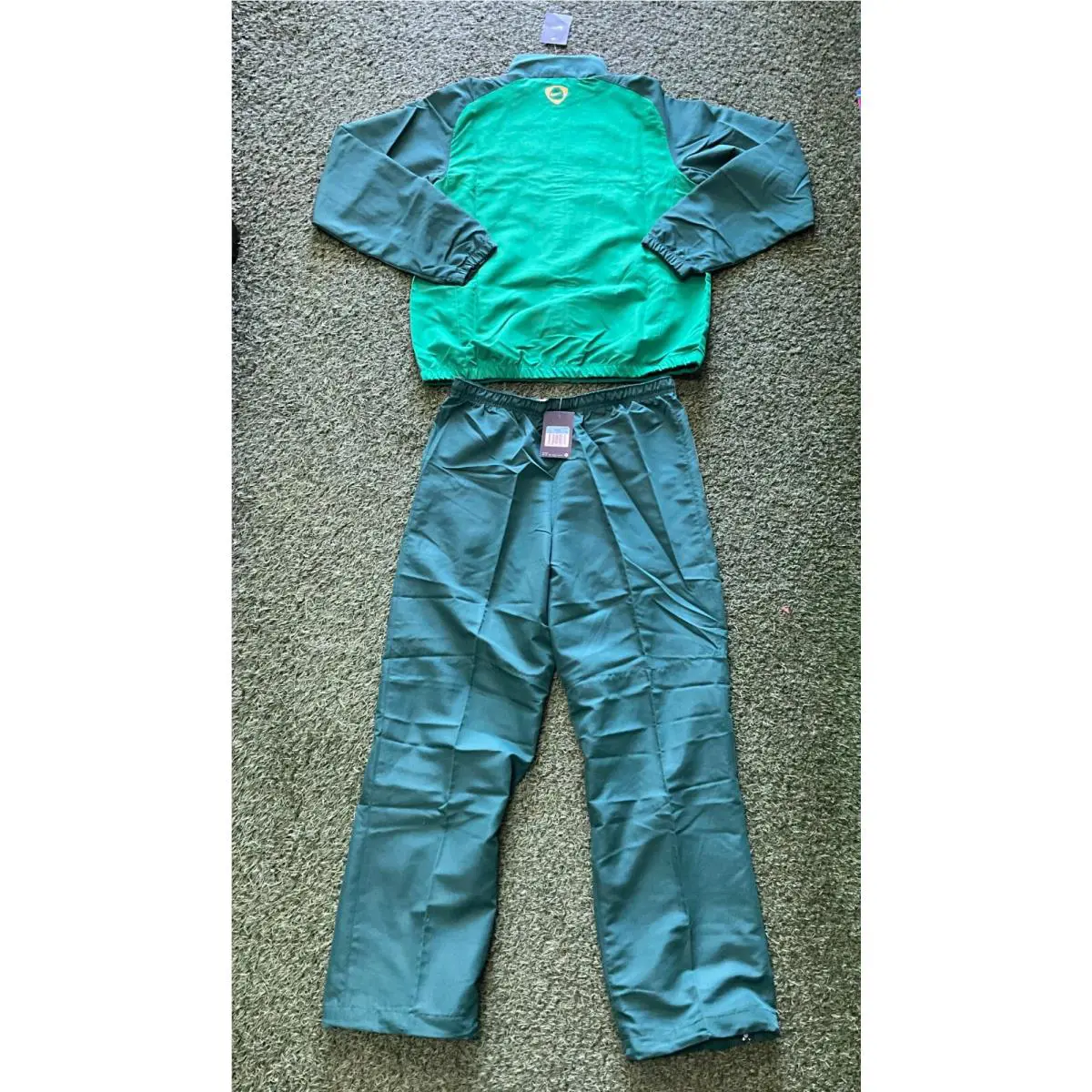 Nike clothing - Green 7