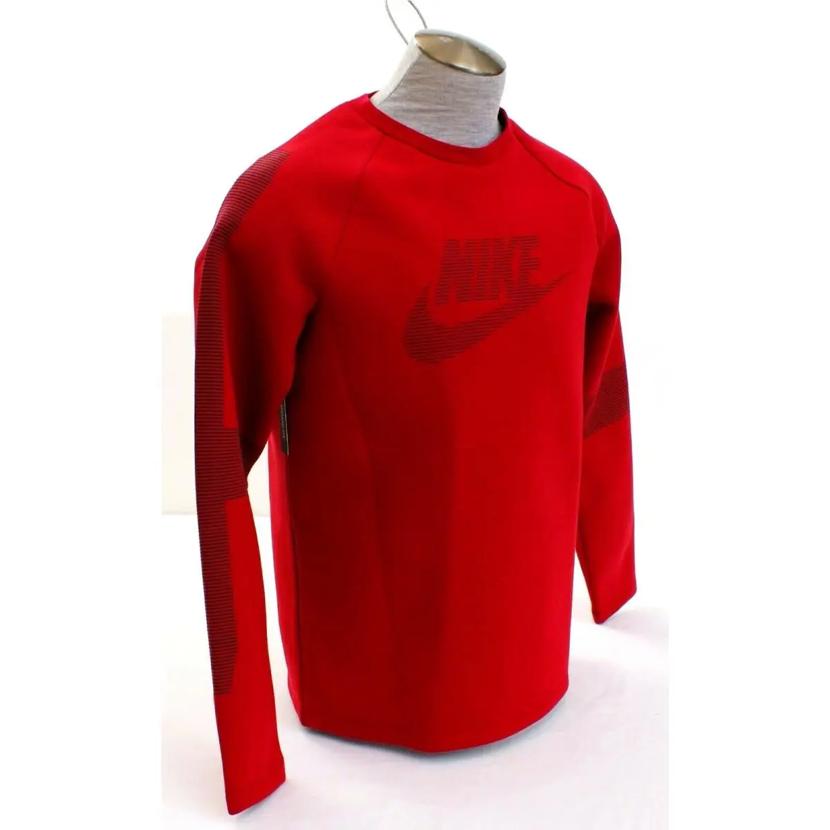 Nike clothing - Red 1