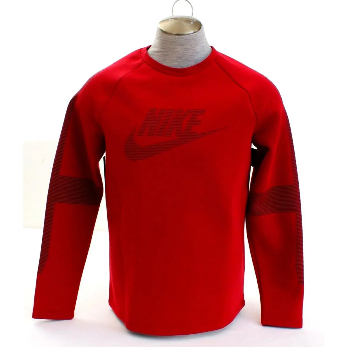 Nike clothing - Red 3