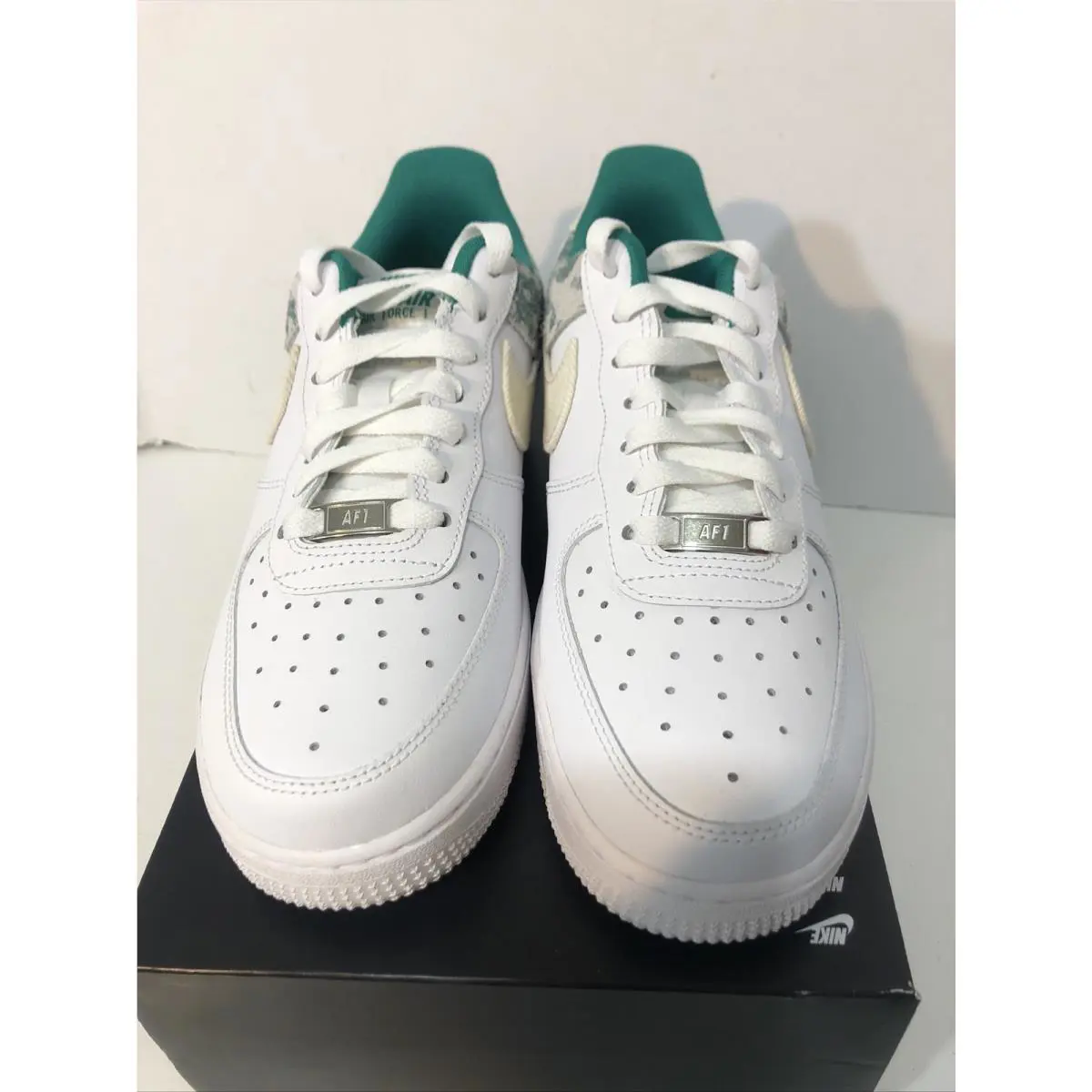 Nike shoes - Nike Air Force 1 - Air Force - DX3365-100 - White 0
