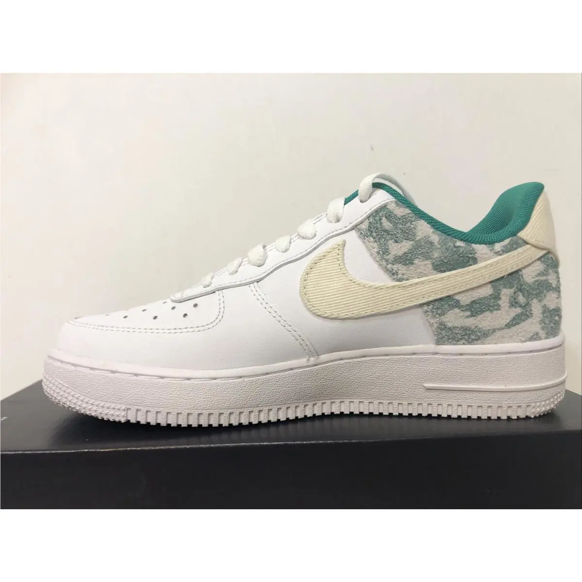Nike shoes - Nike Air Force 1 - Air Force - DX3365-100 - White 1