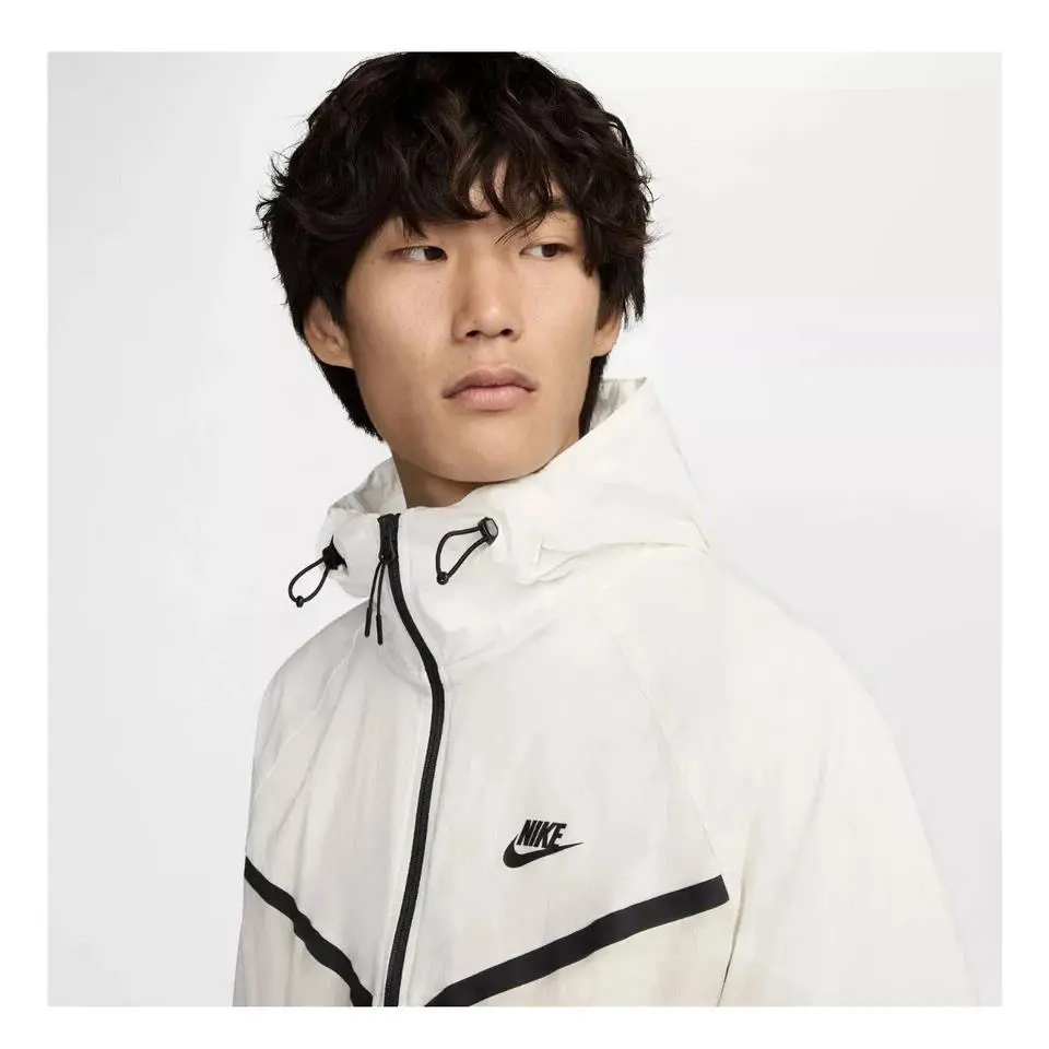 Nike clothing - Ivory 1