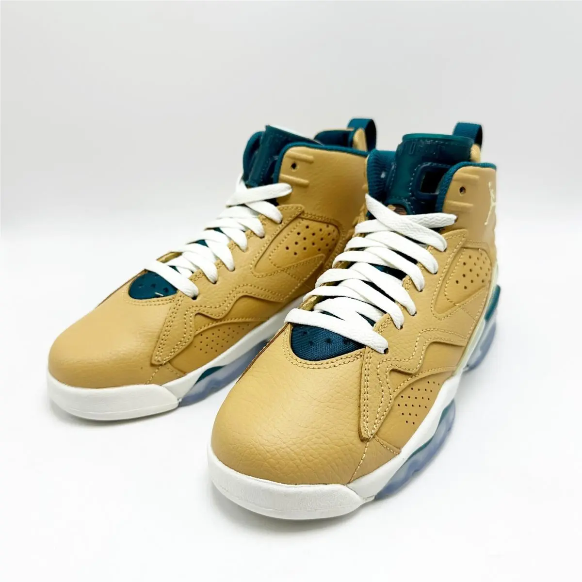 Nike shoes - Jordan Jumpman - Jumpman - Brown 4