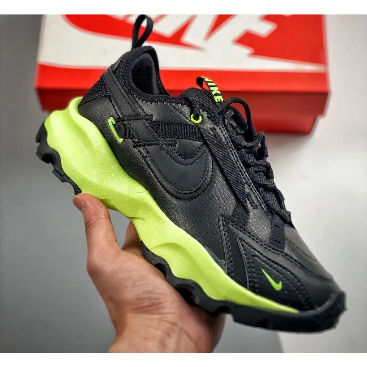 Nike shoes - Nike TC 7900 - DD9681-001 - Black Ghost Green 11