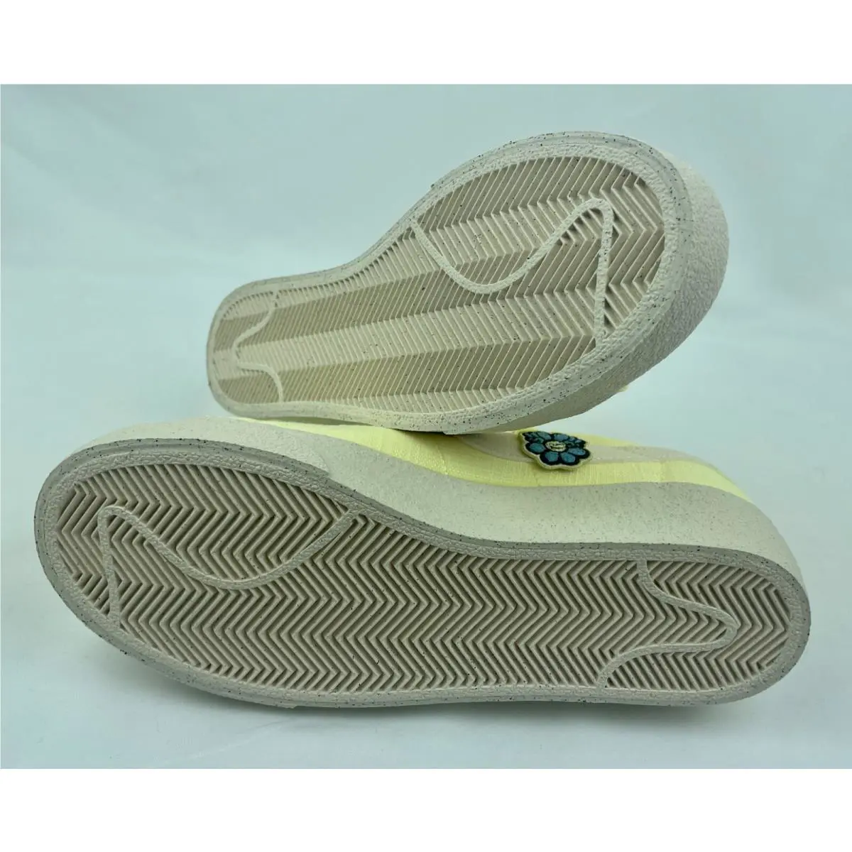 Nike shoes - DJ6376800 - DJ6376-800 - Yellow 7