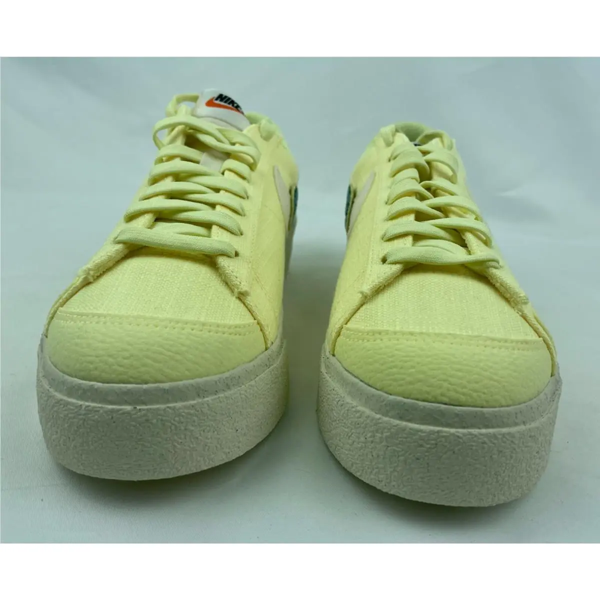 Nike shoes - DJ6376800 - DJ6376-800 - Yellow 12
