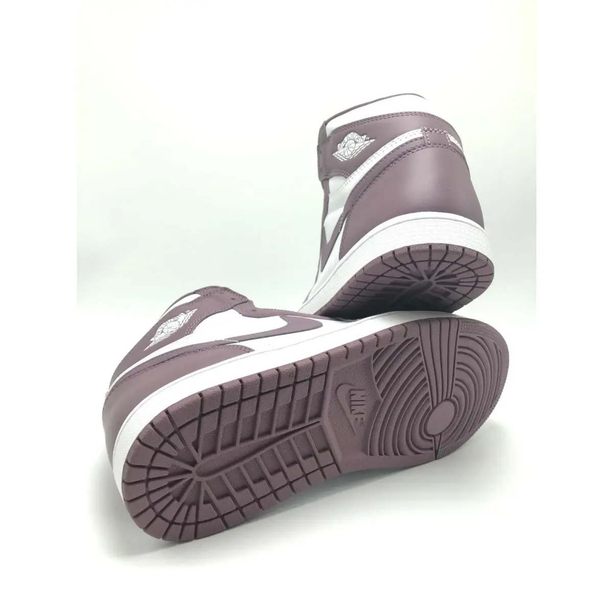Nike shoes - Air Jordan 1 - Air - DZ5485-105 - WHITE/SKY J MAUVE/WHITE 4