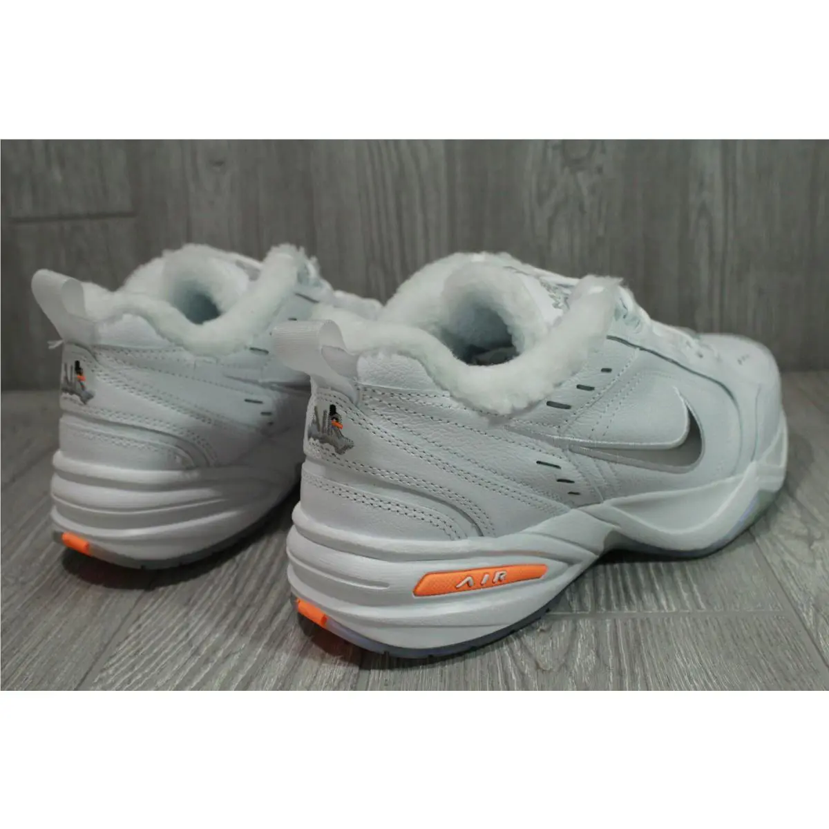 Nike shoes - White 2