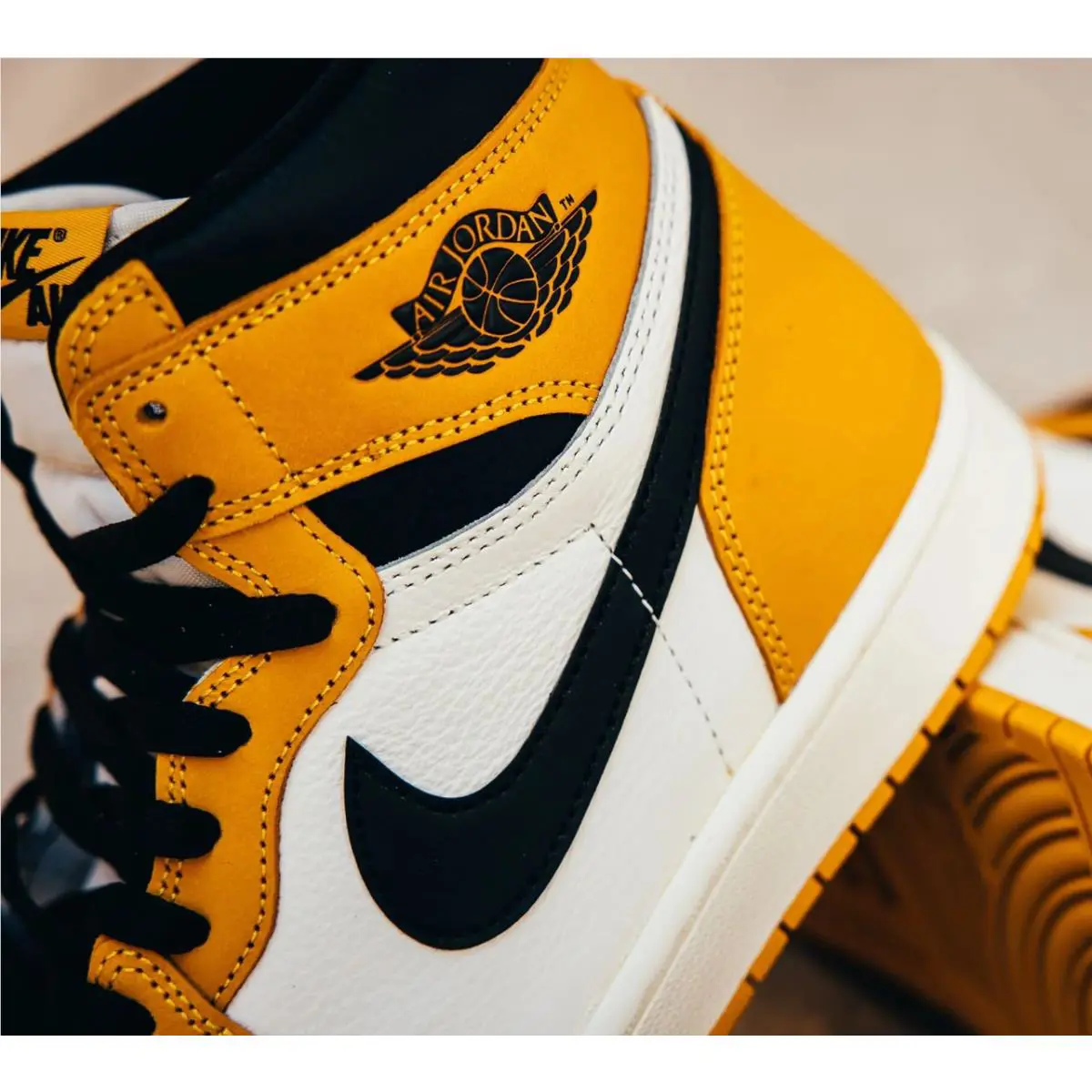 Nike shoes - Jordan 1 Retro High - Retro High - DZ5485-701 - Yellow Ochre/Black/Sail 1
