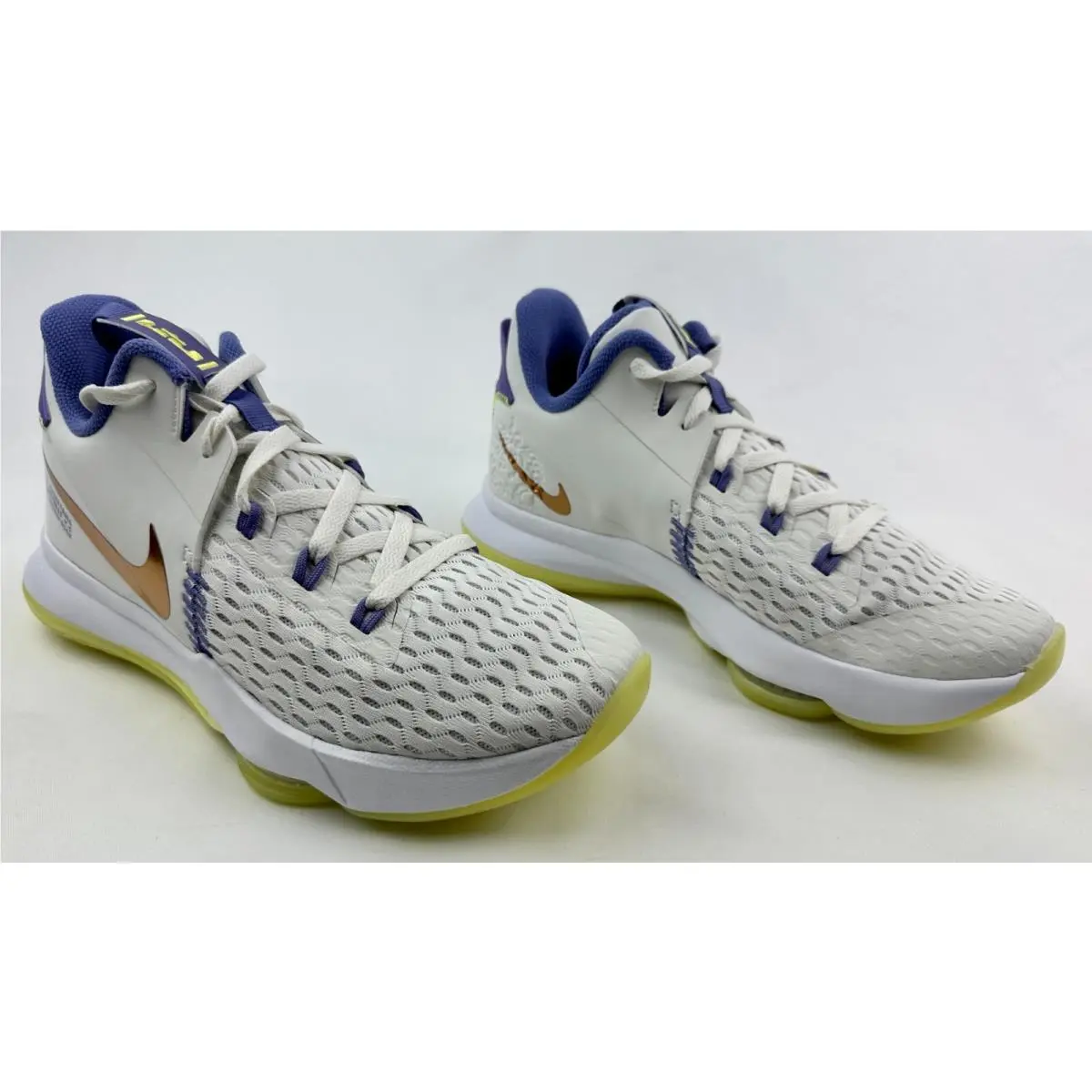 Nike shoes - Multicolor 10