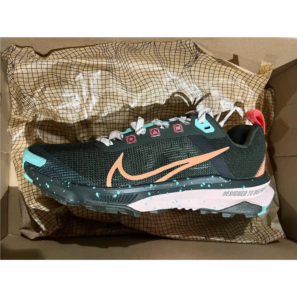 Nike shoes - SEQUOIA/AMBER BROWN 3
