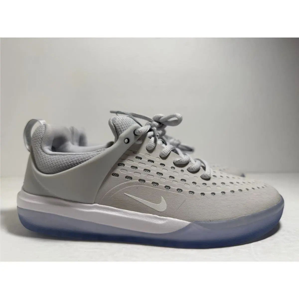 Nike shoes - Nike Nyjah - Nyjah - DV7896-002 - White 0