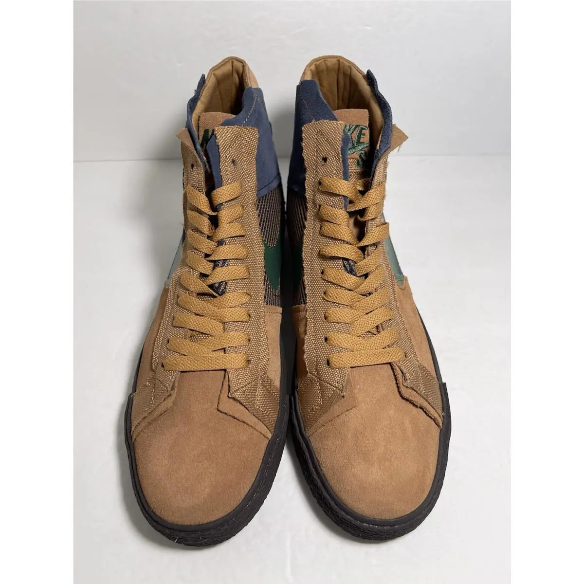 Nike shoes - Nike SB Blazer - Blazer - FZ3306-200 - Brown 1