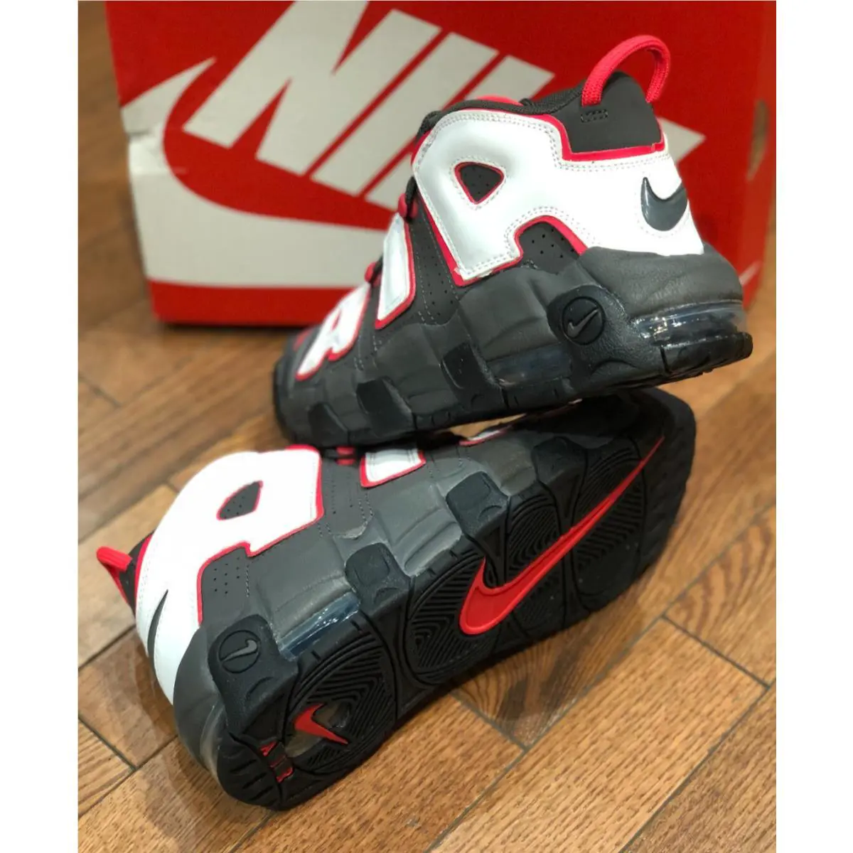 Nike shoes - Nike Air More Uptempo GS - Black 4