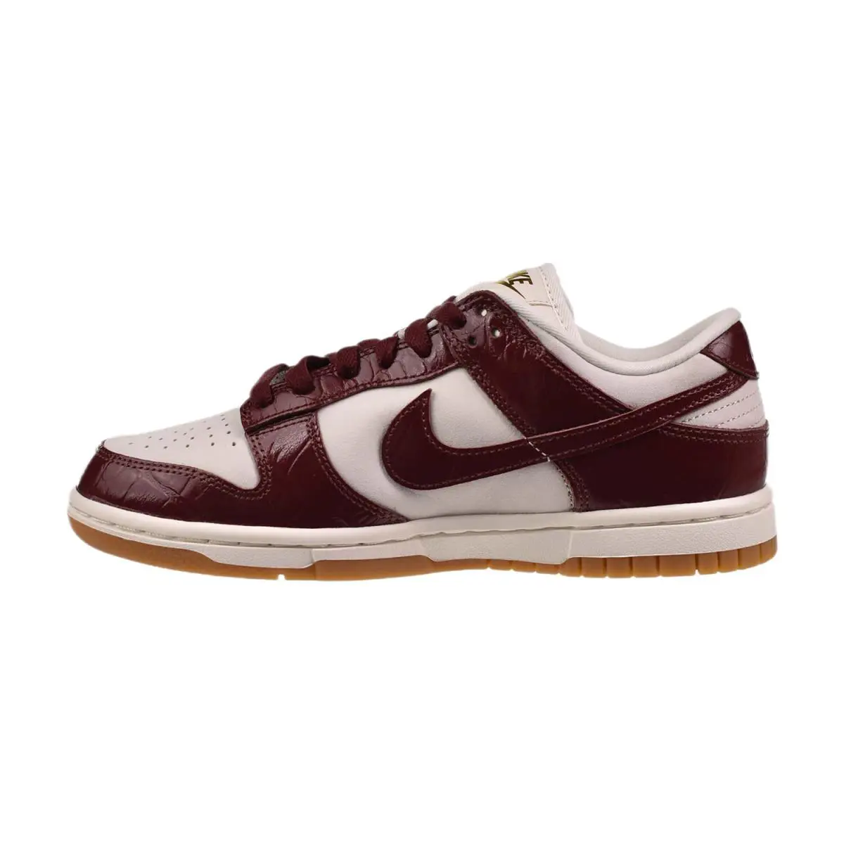 Nike shoes - Phantom-Dark Team Red-Sail 2