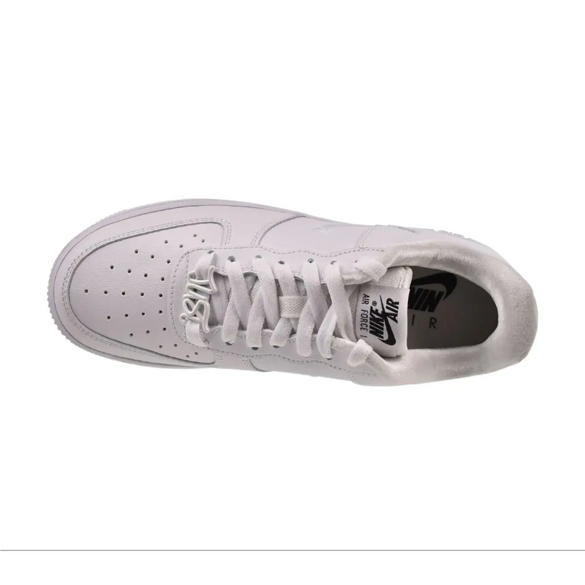 Nike shoes - White 3