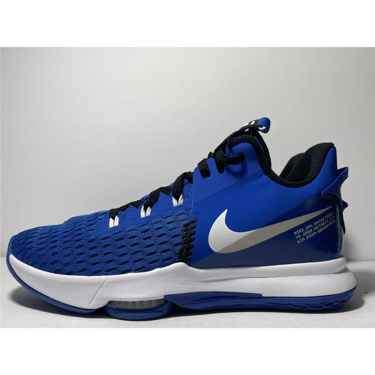 Nike shoes - Nike LeBron Witness - LeBron Witness - CQ9380-400 - Blue 0