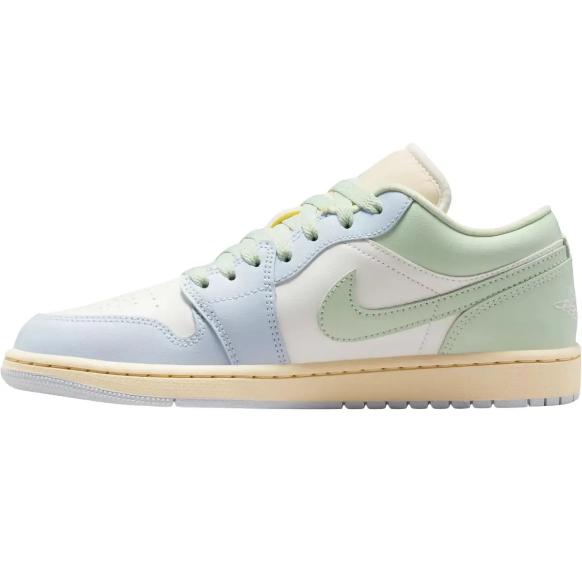 Nike shoes - Nike Air Jordan 1 Low Retro - White/White/Black 92