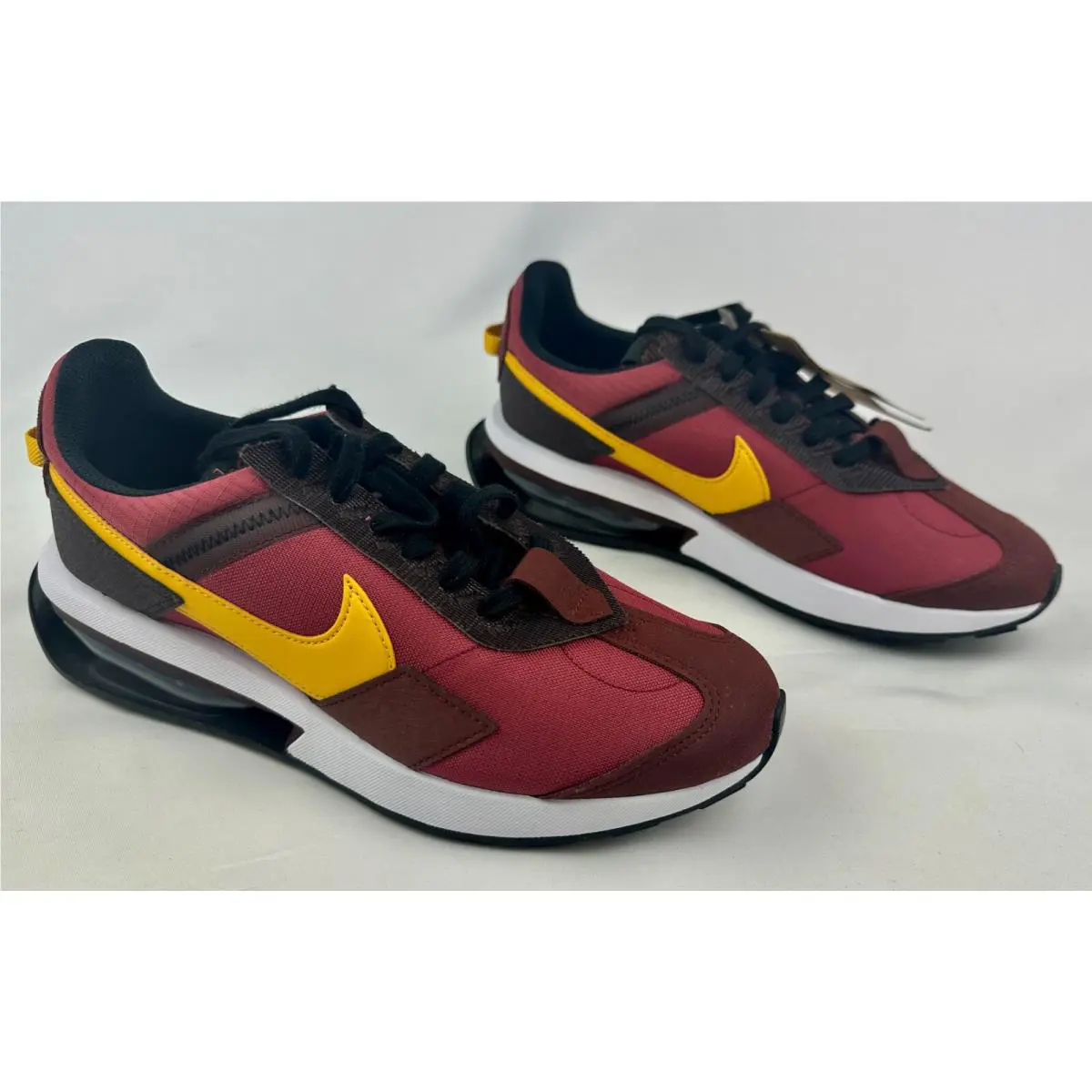 Nike shoes - Multicolor 1