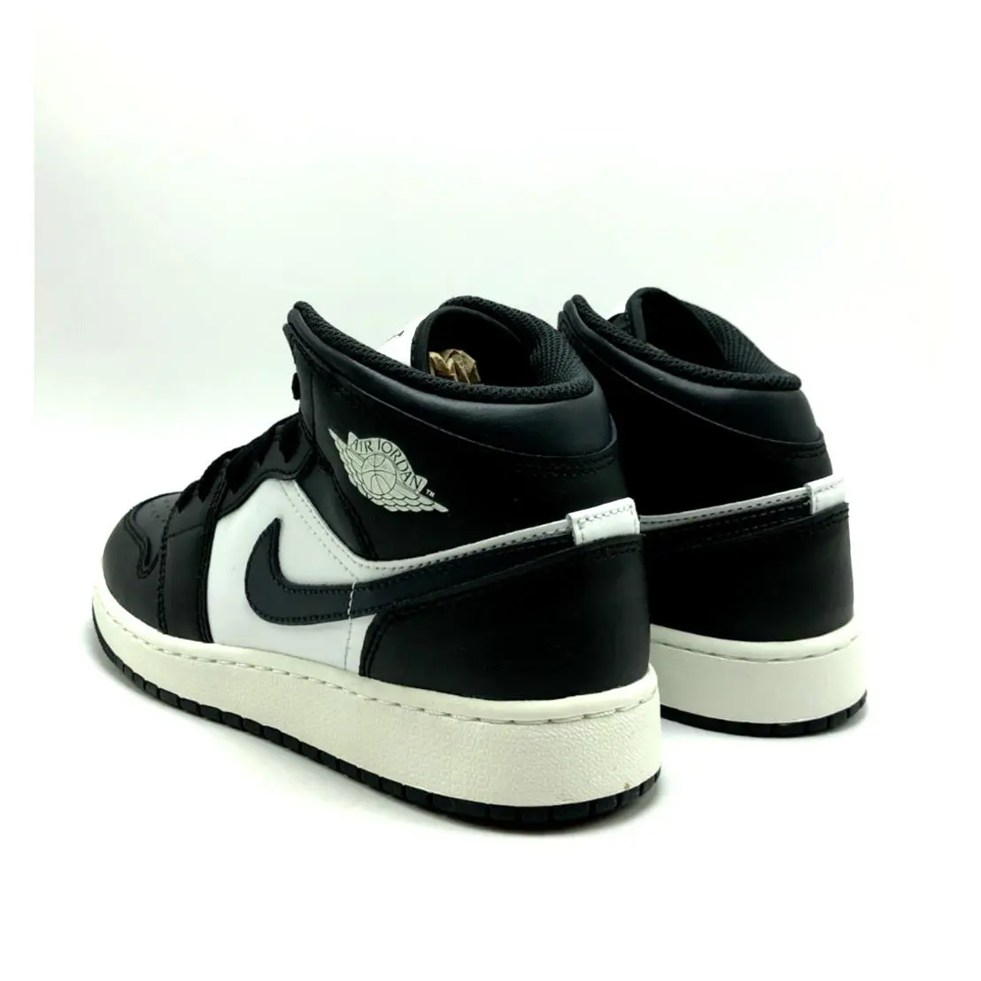Nike shoes - Jordan Air 1 Mid GS - Black 2