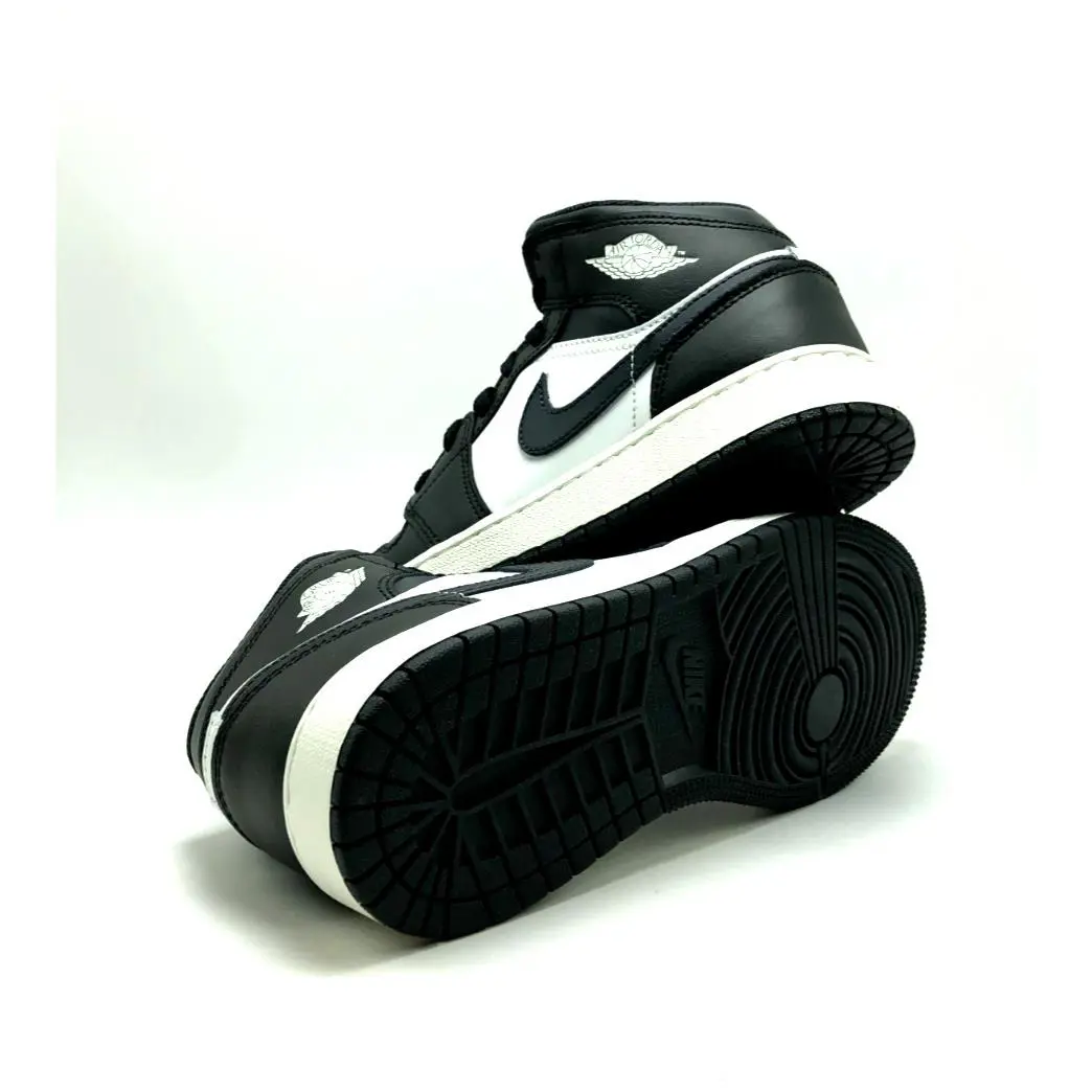 Nike shoes - Jordan Air 1 Mid GS - Black 5