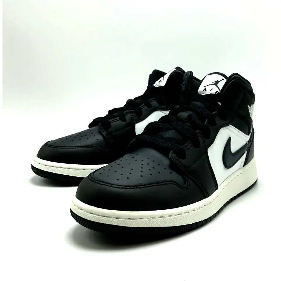 Nike shoes - Jordan Air 1 Mid GS - Black 8