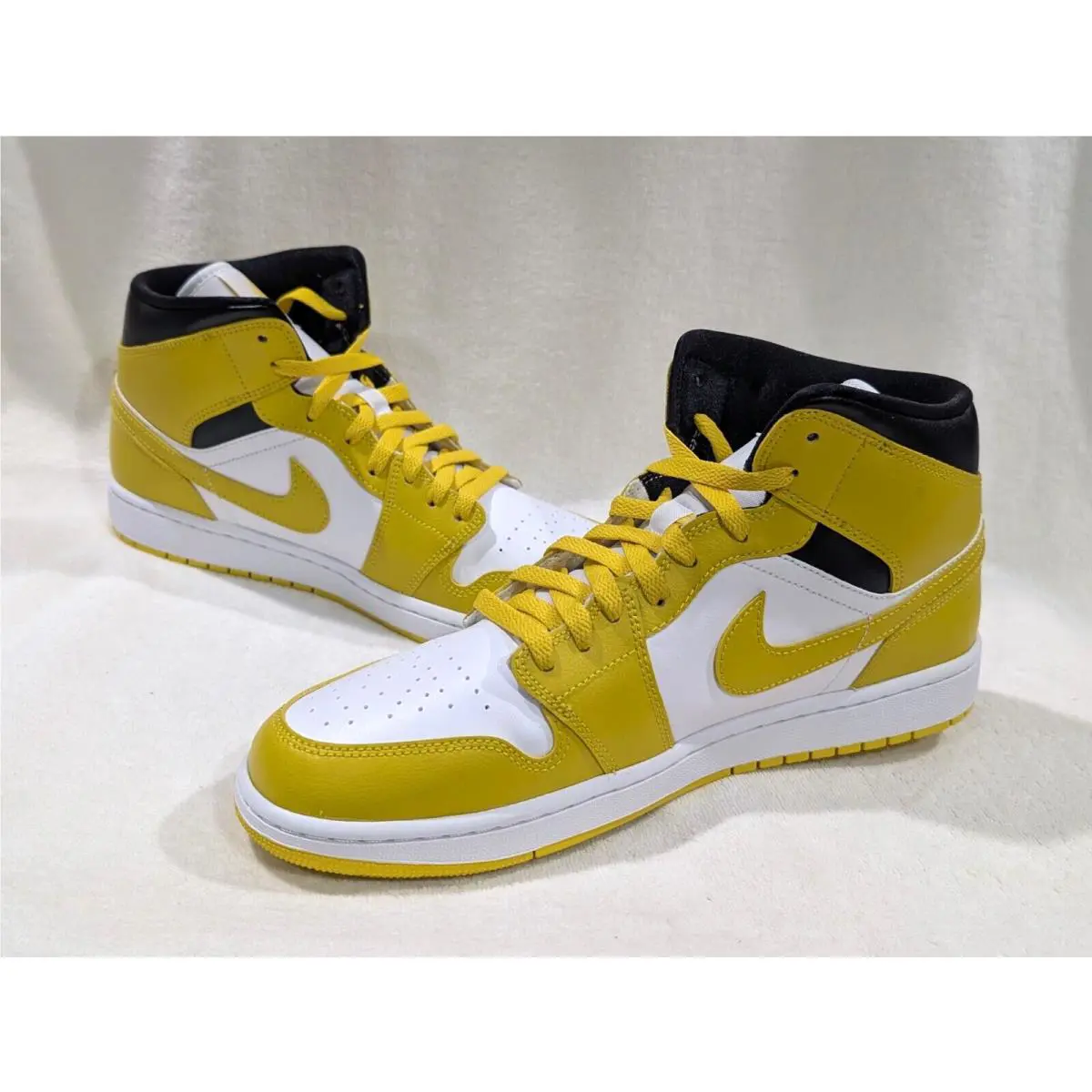 Nike shoes - Air Jordan 1 Mid - Air Mid - BQ6472-170 - White/Vivid Sulfur/Black 11