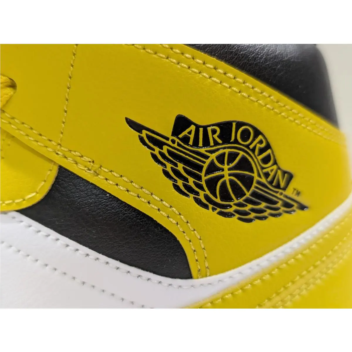 Nike shoes - Air Jordan 1 Mid - Air Mid - BQ6472-170 - White/Vivid Sulfur/Black 19