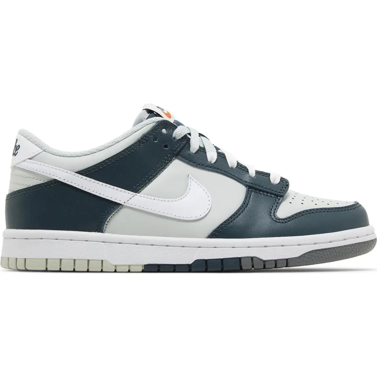 Nike shoes - Deep Jungle/White/Light Silver/Deep Jungle/White 4