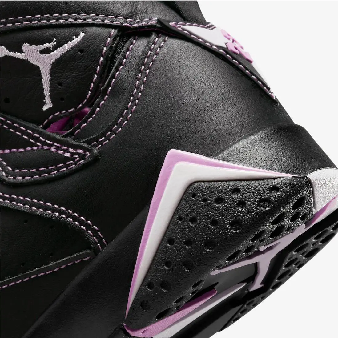 Nike shoes - Air Jordan 7 - Air - Black/Barely Grape/Rush Fuchsia 6
